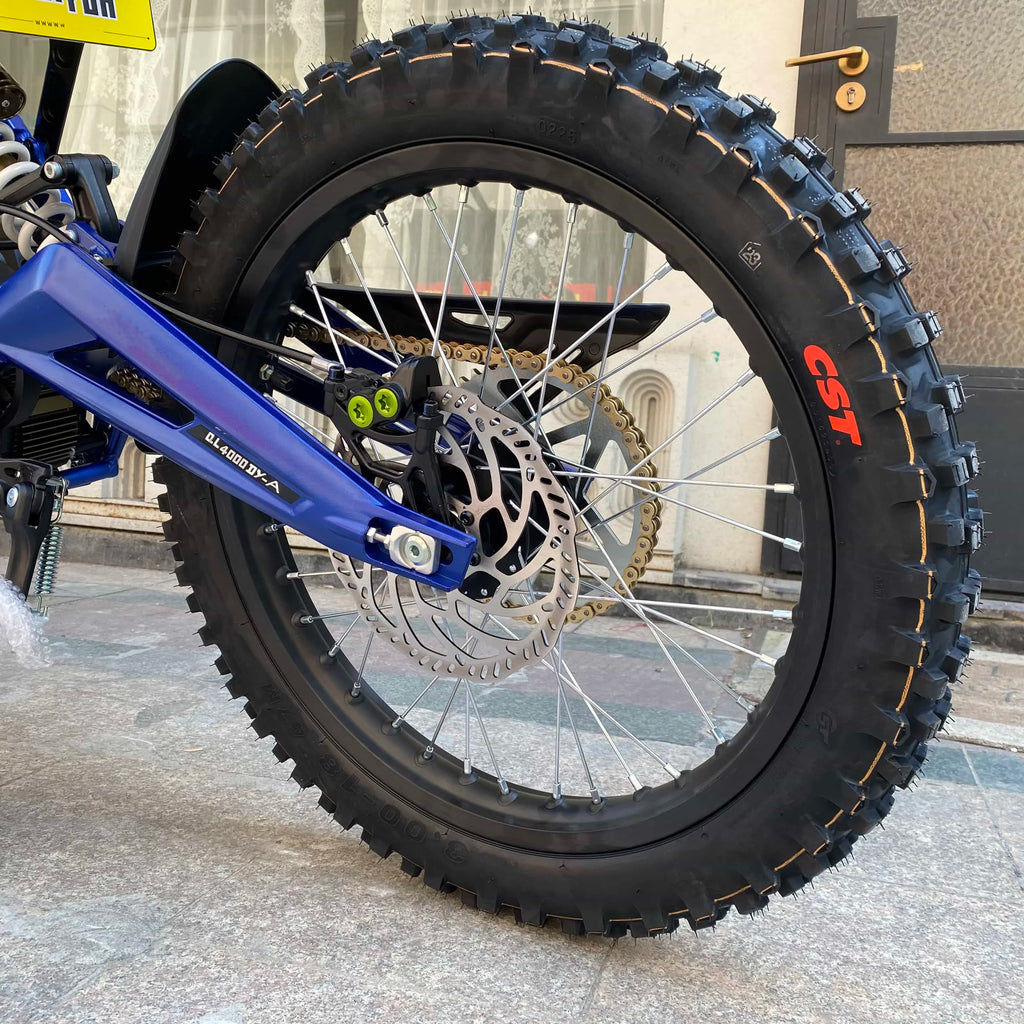 Moto Racing - 2025 Surron Light Bee X