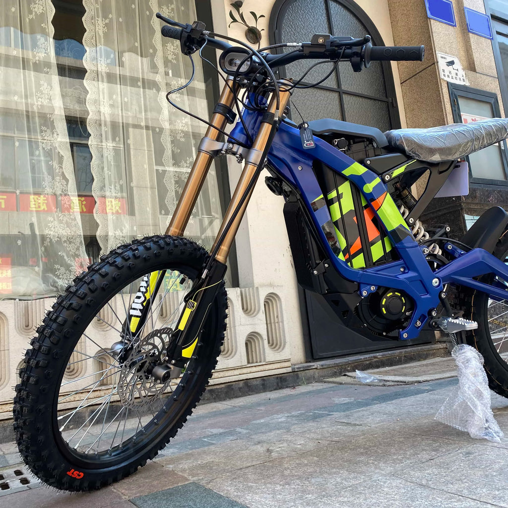 Moto Racing - 2025 Surron Light Bee X